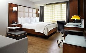 Cambria Hotel And Suites New York Chelsea