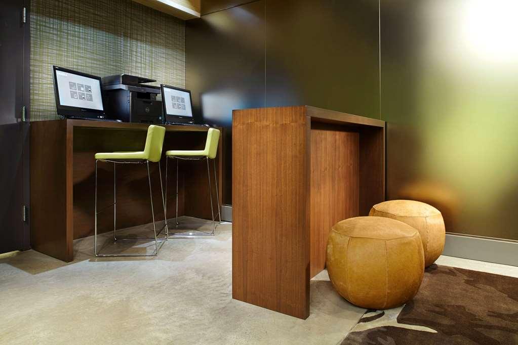 Cambria Hotel New York - Chelsea Facilities photo