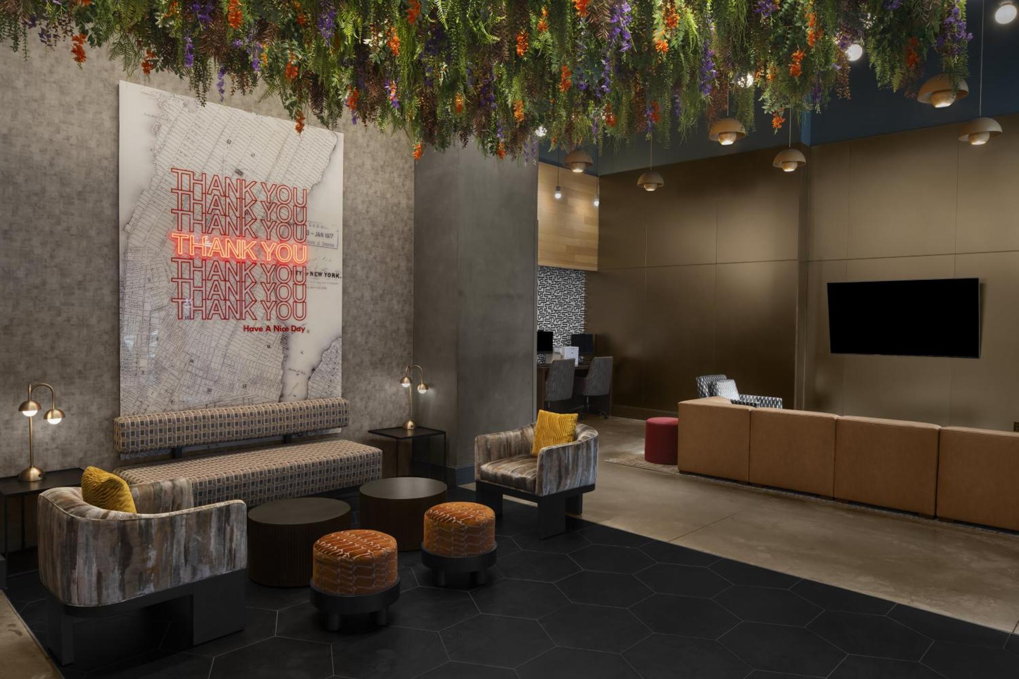 Cambria Hotel New York - Chelsea Exterior photo