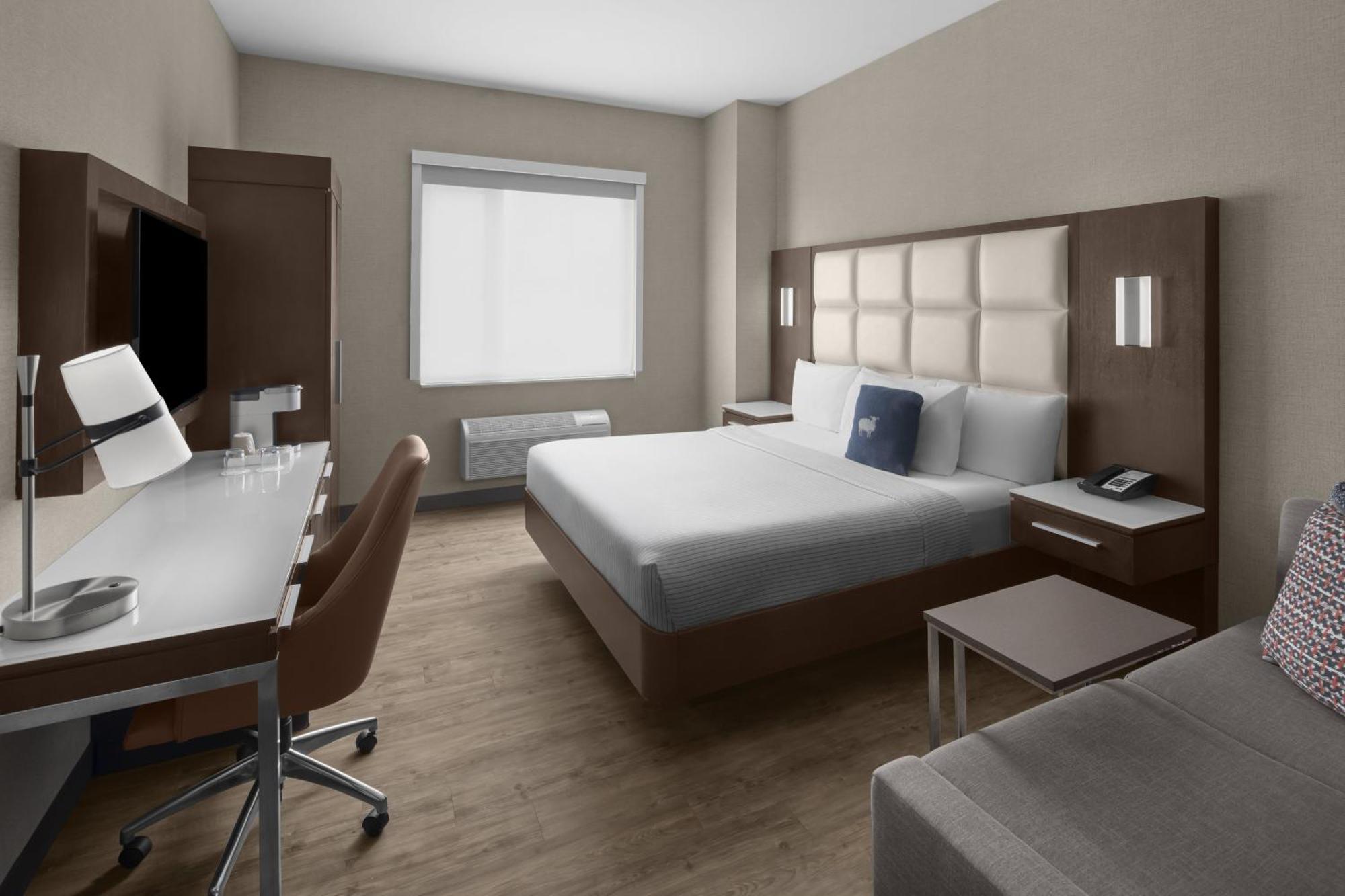 Cambria Hotel New York - Chelsea Exterior photo